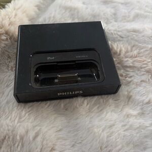 Philips Black iPod Docking Station
